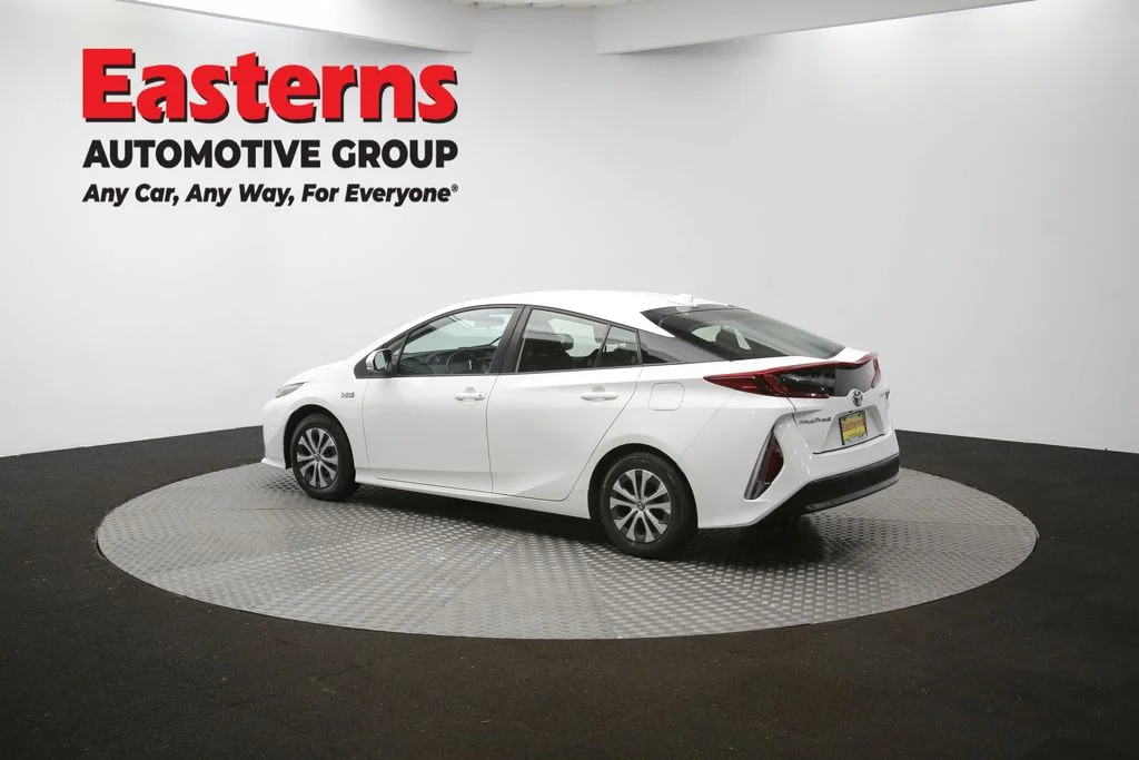 Used 2021 White Toyota LE image 58