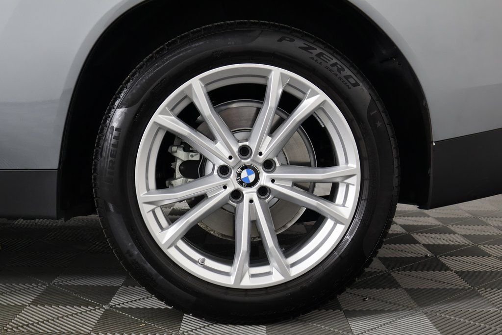 Used 2025 Gray Metallic BMW 30 xDrive image 16