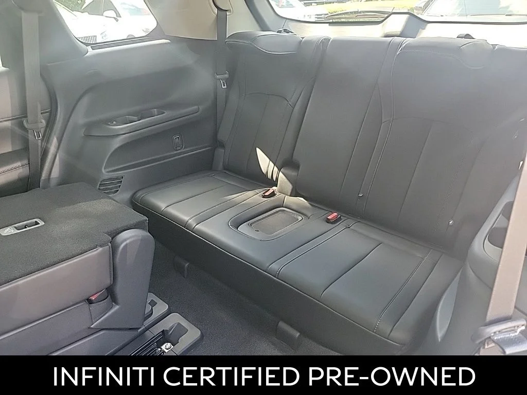 Certified Used 2025 Glacier White INFINITI PURE image 9