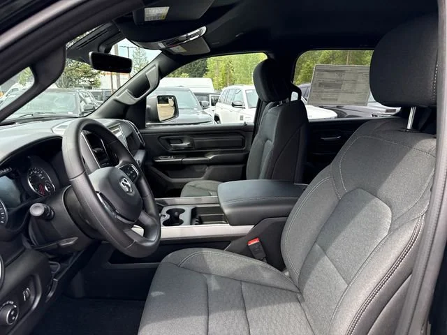 New 2026 Diamond Black Crystal Pearl-Coat Exterior Paint RAM Express image 14
