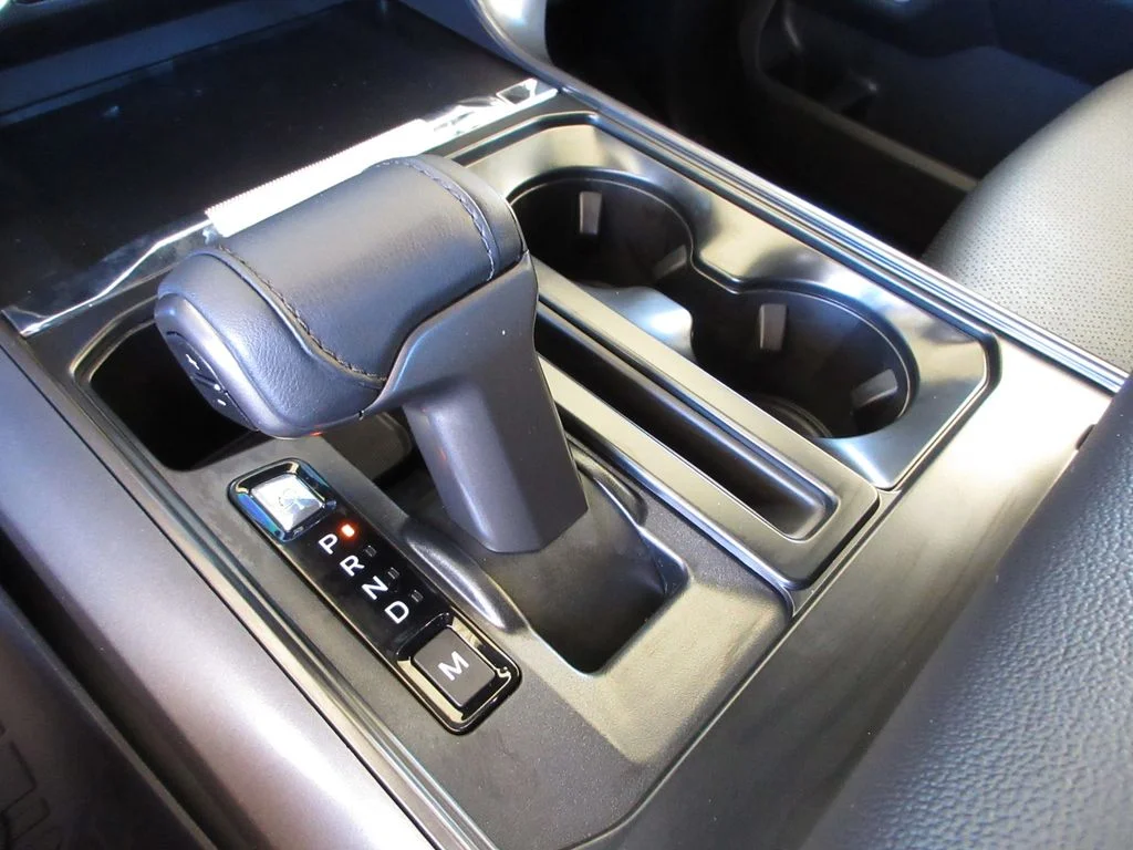 New 2026 Carbonized Gray Metallic Ford Lariat image 22