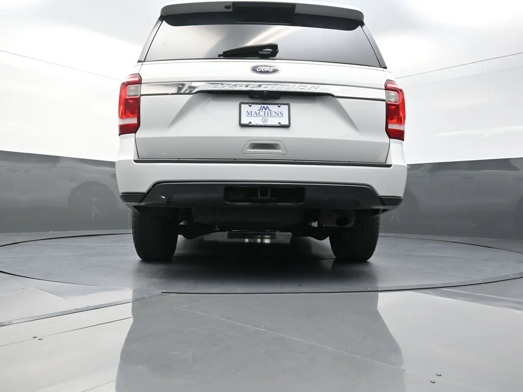 Used 2020 White Ford XL image 28