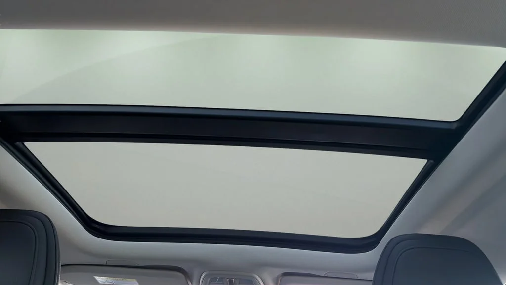 2023 Volvo S60 Plus - Photo 21