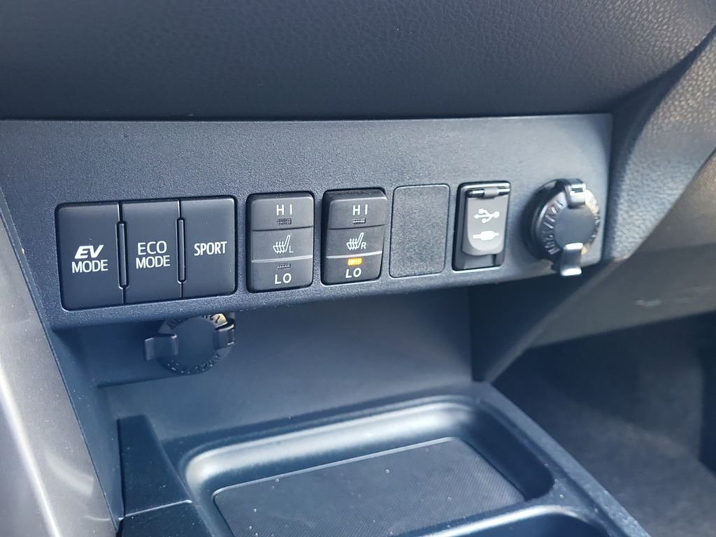 Used 2018 Blue Toyota Limited image 31