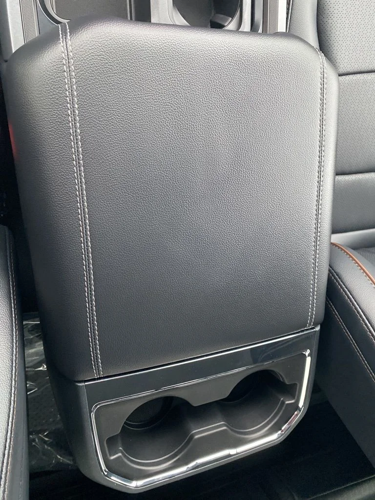 New 2026 Carbonized Gray Metallic Ford F-250® Lariat® image 31