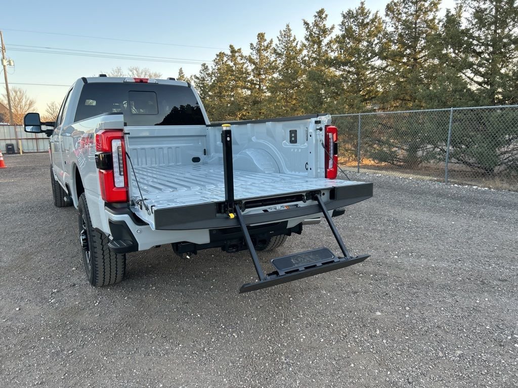 New 2026 Avalanche Ford Platinum image 7