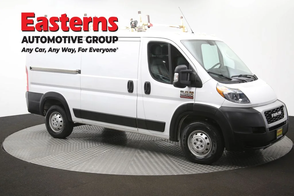 Used 2021 White Ram Base image 46
