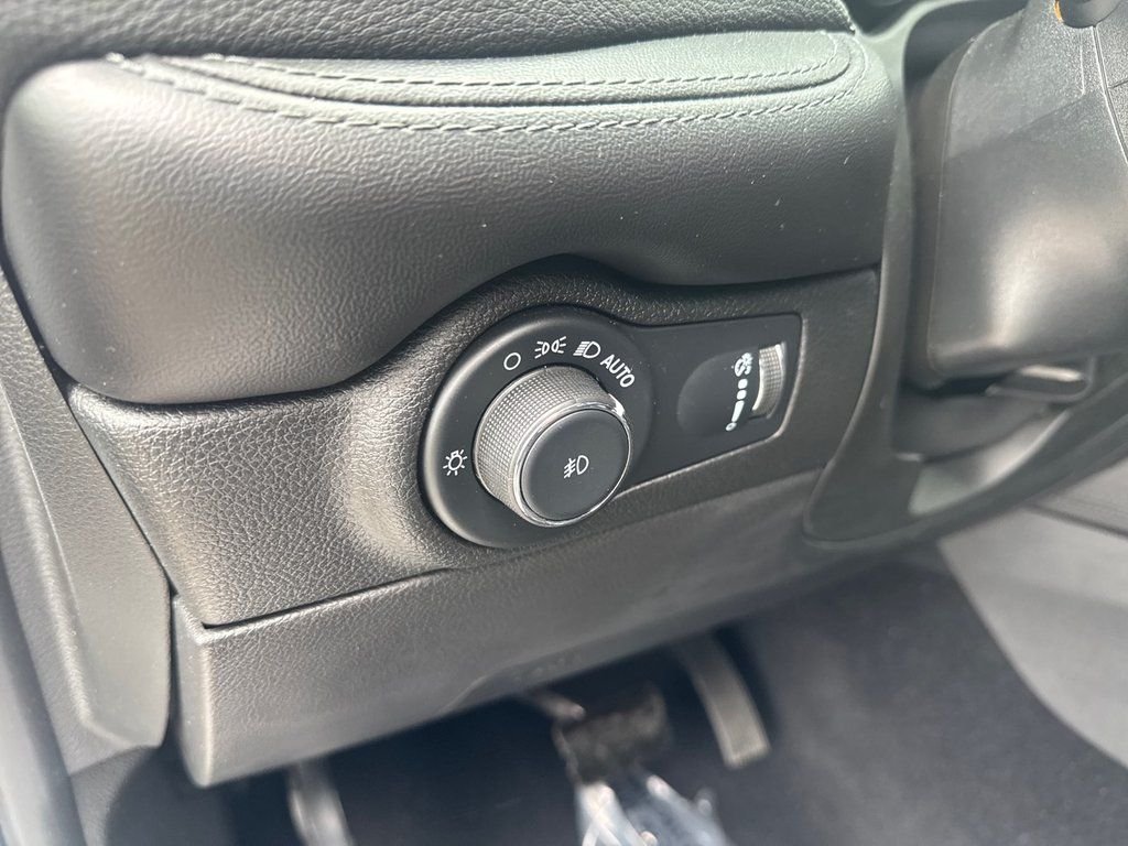 Used 2022 White Dodge GT Plus image 35