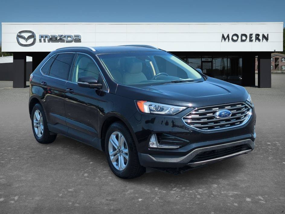 Used 2020 Black Ford SEL image 8
