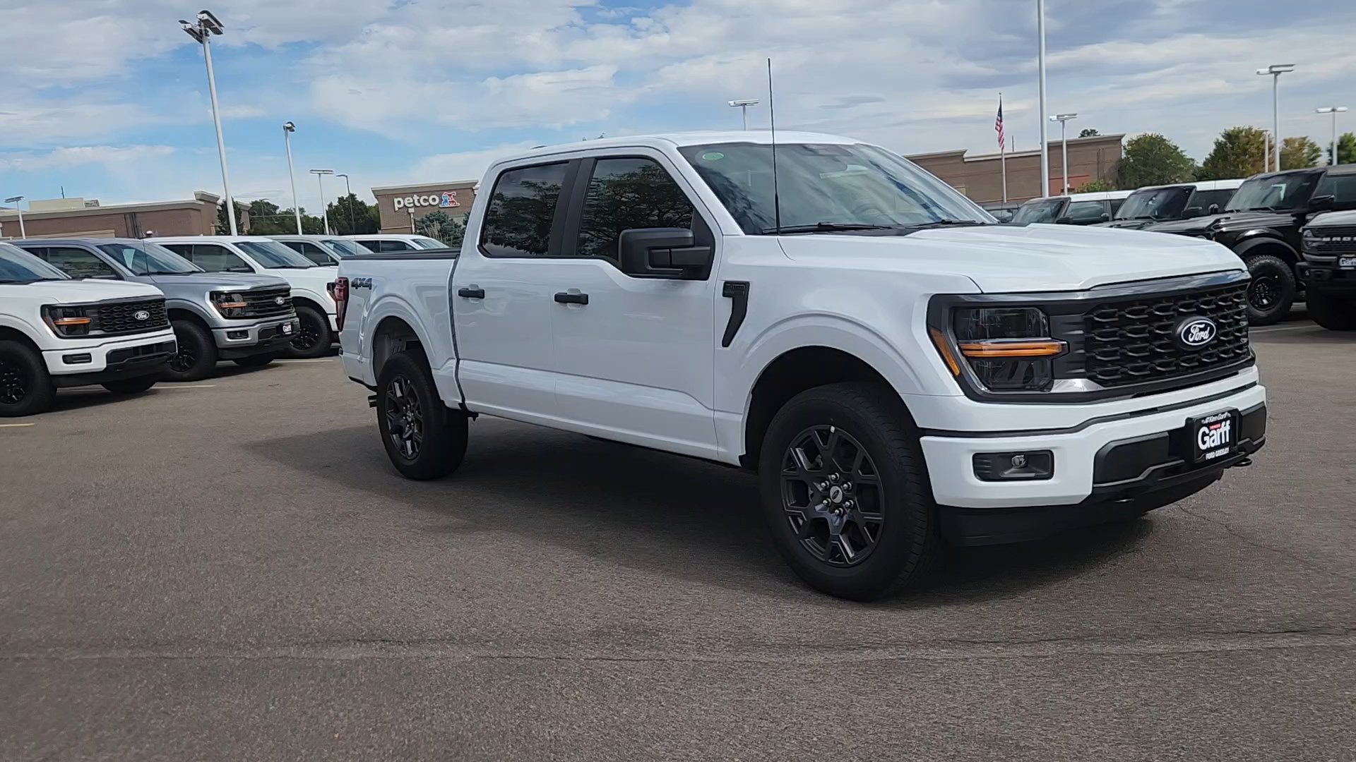 New 2026 Oxford White Ford STX image 7