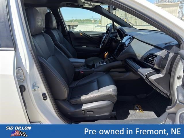 Used 2025 Crystal White Pearl Subaru Wilderness image 15