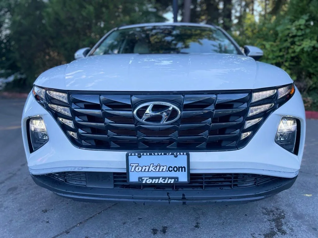 Used 2024 White Pearl Hyundai SEL image 8