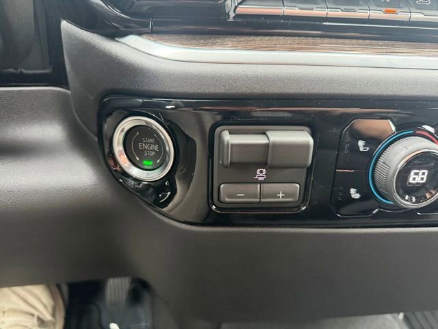 New 2026 Black Chevrolet LT (2FL) image 30