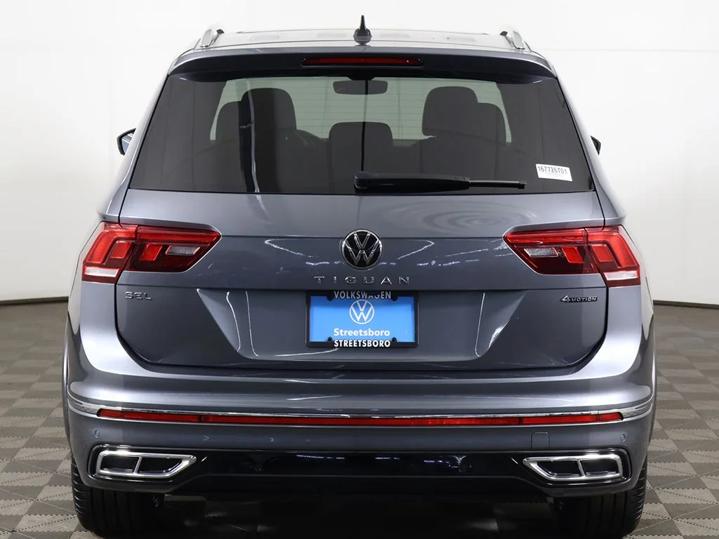 Used 2022 Platinum Gray Metallic Volkswagen 2.0T SEL R-Line image 15