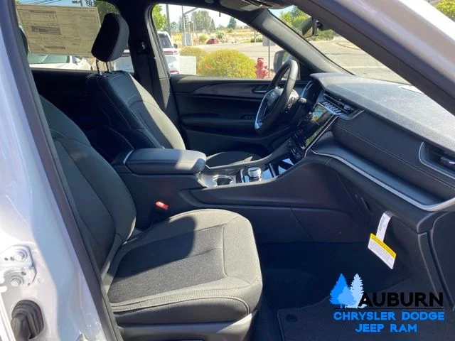 New 2026 Bright White Clearcoat Jeep Laredo X image 13