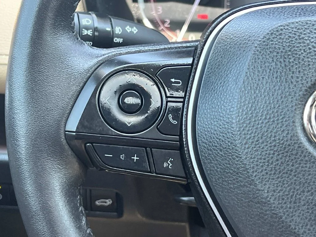 Certified Used 2022 Red Toyota Limited image 30