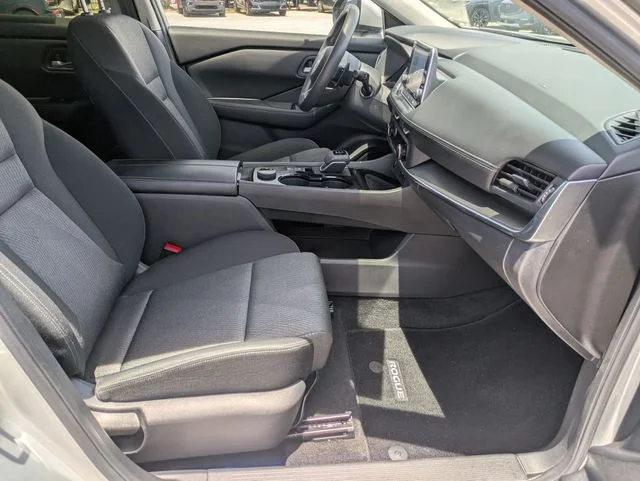 Used 2024 Silver Nissan SV image 27