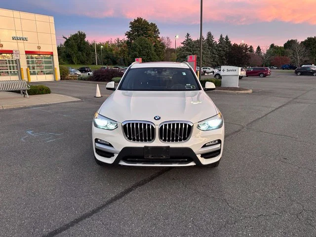 Used 2018 White BMW xDrive30i image 8