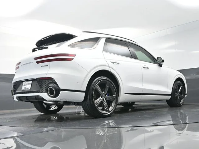 Used 2025 White Genesis 3.5T Sport image 36