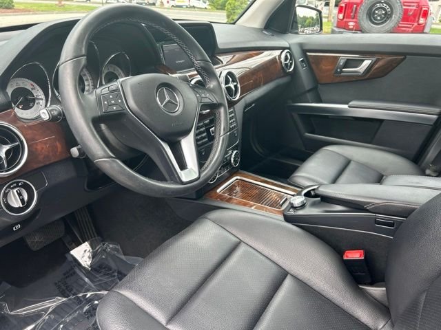 Used 2013 Black Mercedes-Benz GLK 350 image 15