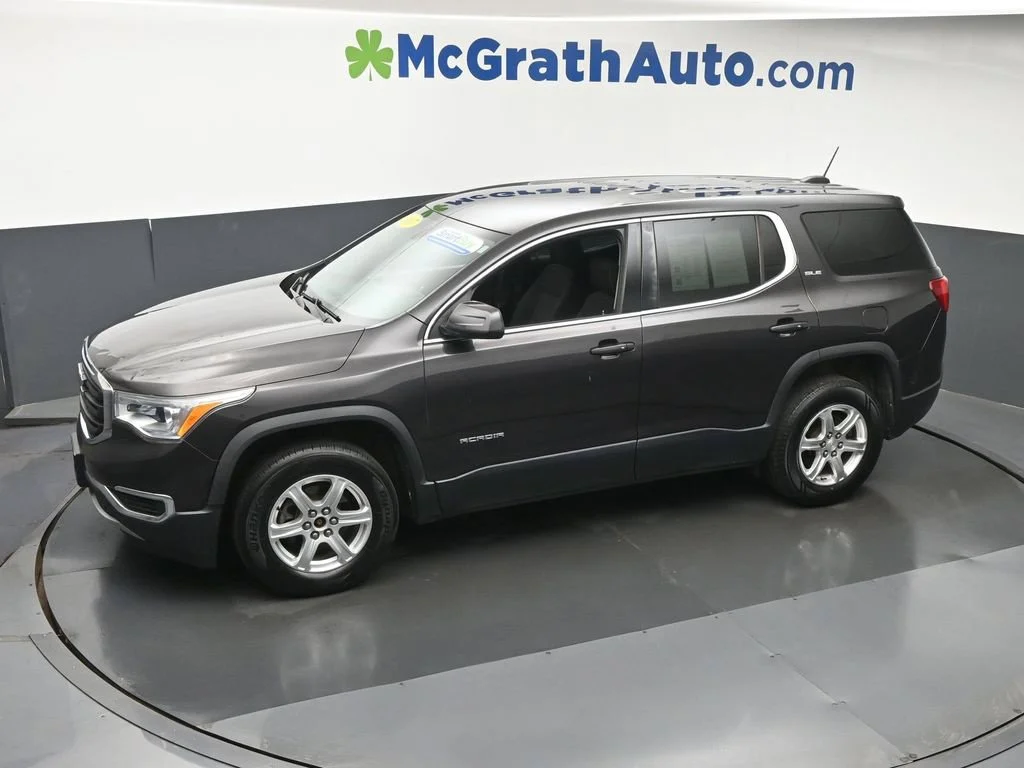 Used 2017 Silver GMC SLE-1 image 22