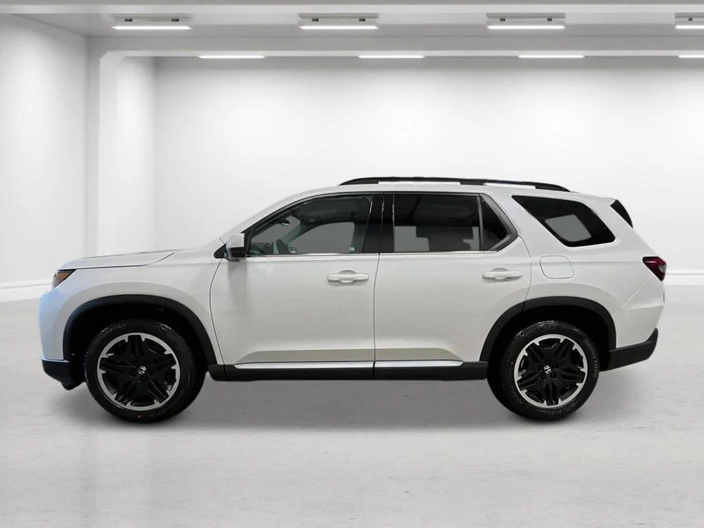 New 2026 Platinum White Pearl Honda Touring image 2