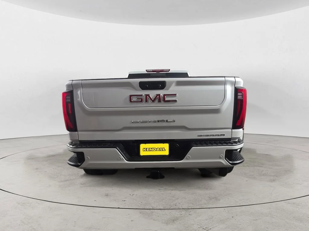 Used 2024 White Frost Tricoat GMC Denali DRW image 4