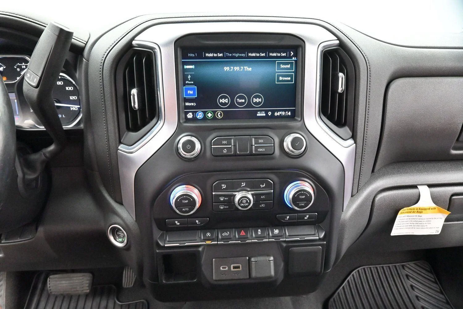 Used 2022 Cardinal Red GMC SLE image 21