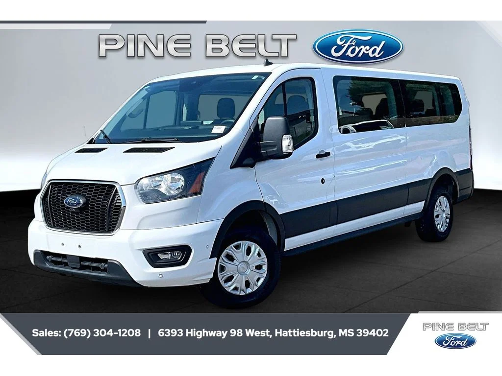 Used 2023 Oxford White Ford XLT image 10