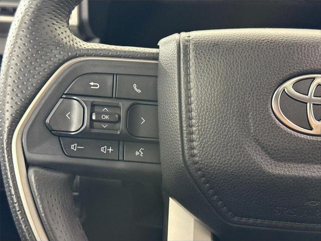 Certified Used 2025 BLACK Toyota  image 18