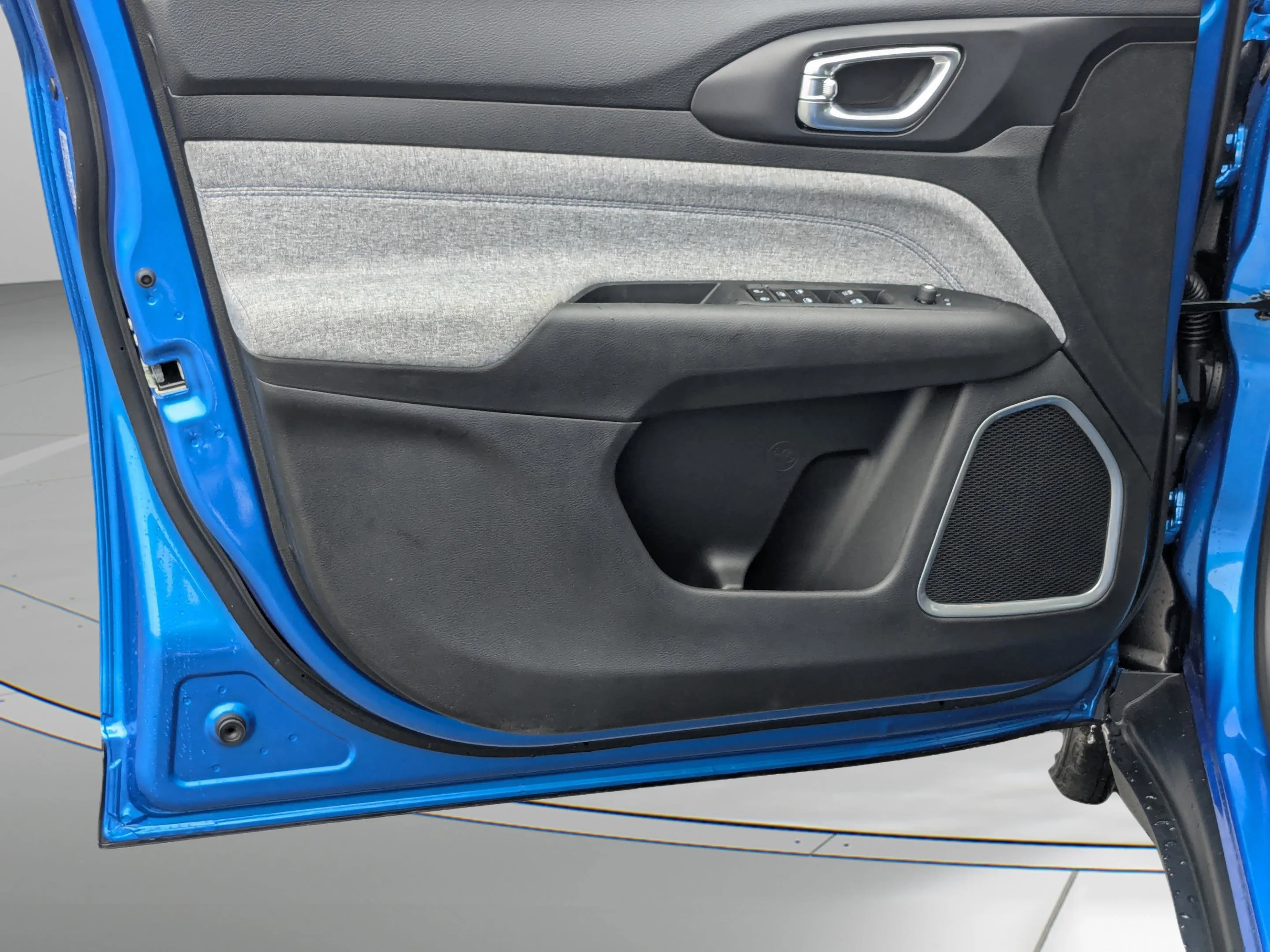2025 Jeep Compass Latitude - Photo 42