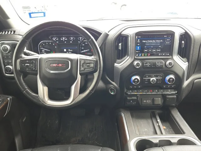 Used 2021 White GMC SLT image 14