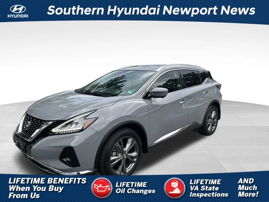 Used 2021 Gray Nissan Platinum image 1