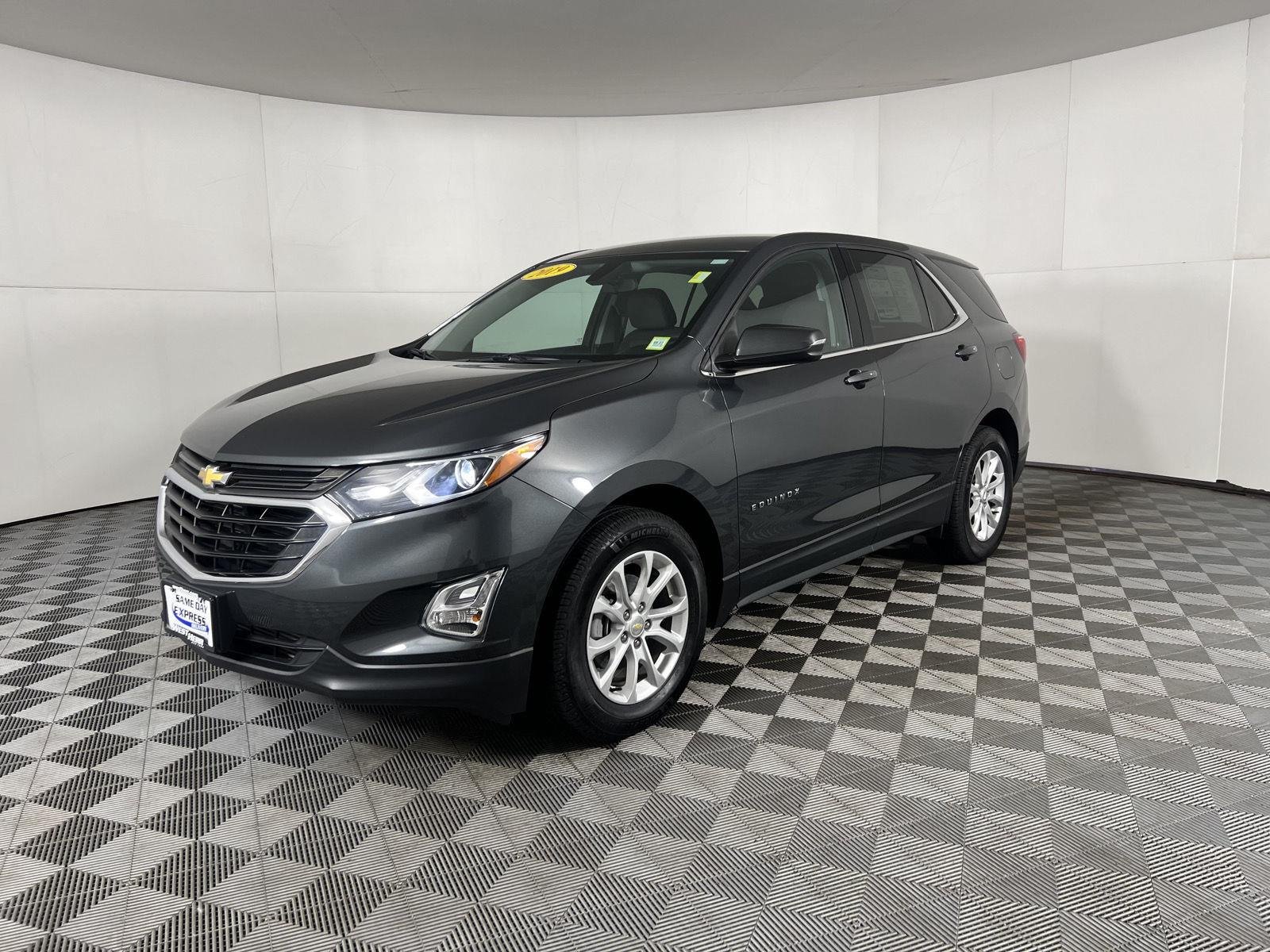 Used 2019 NIGHTFALL GRAY METALLIC Chevrolet LT image 34