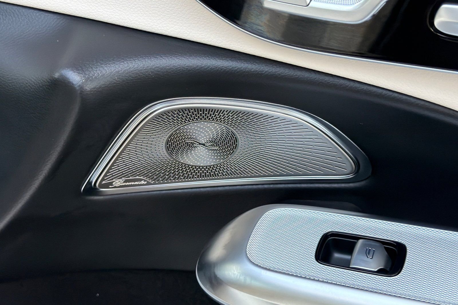 New 2026 Polar White Mercedes-Benz E 350 image 6