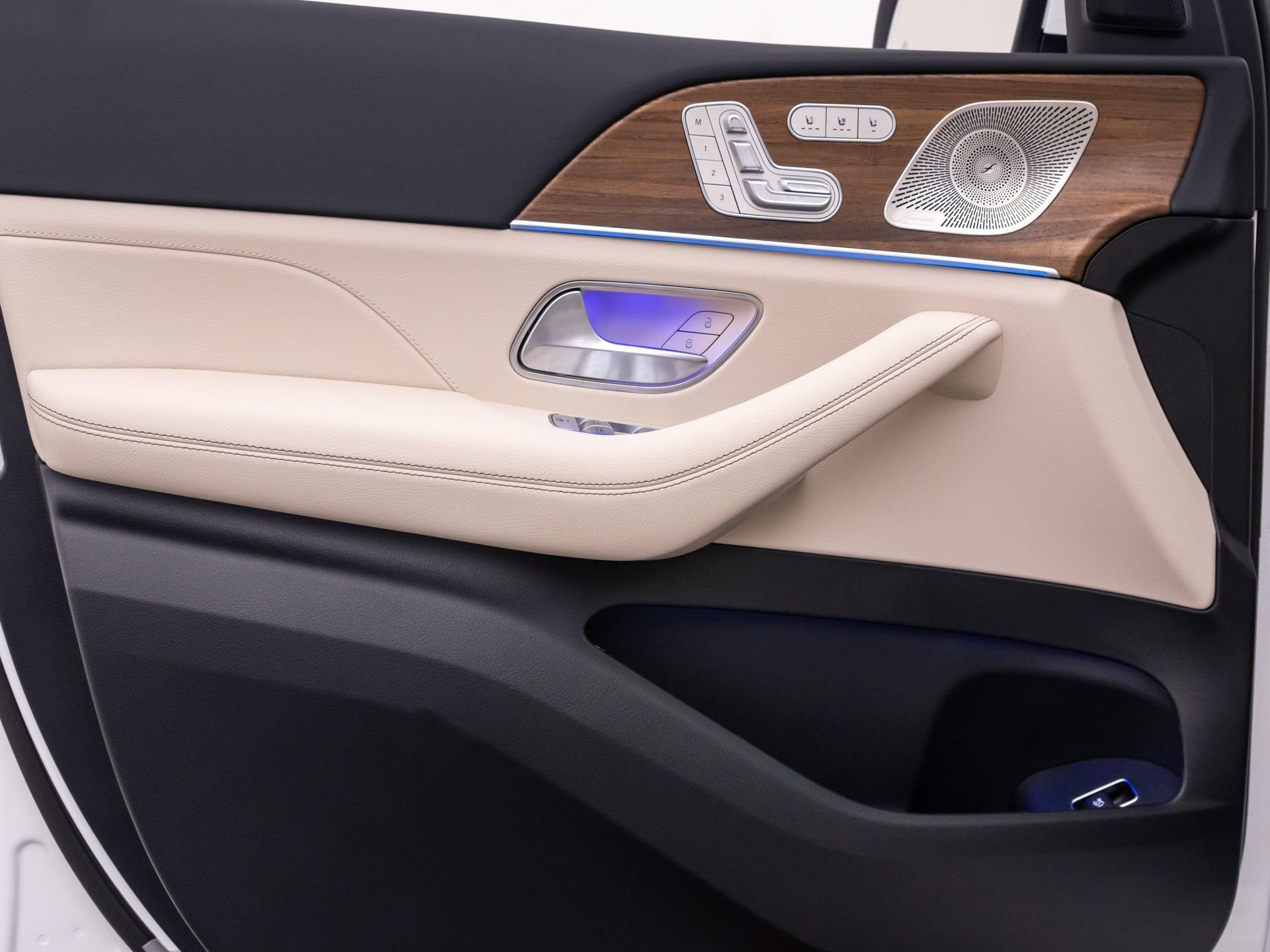 New 2026 Polar White Mercedes-Benz GLE 450 image 58