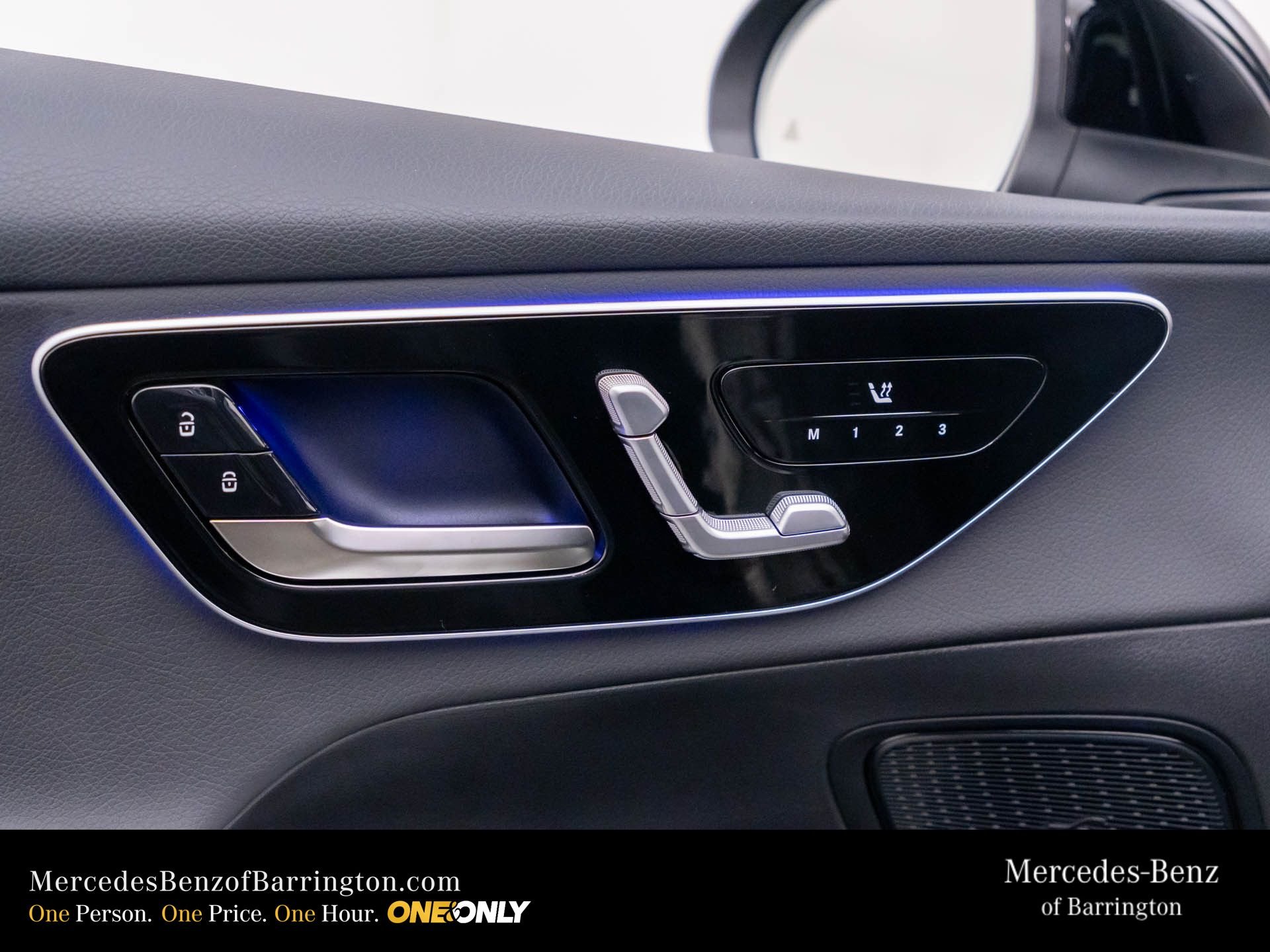 New 2026 Black Mercedes-Benz GLC 300 image 16