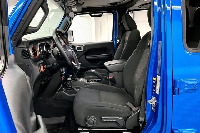 Used 2021 Hydro Blue Pearlcoat Jeep Mojave image 24