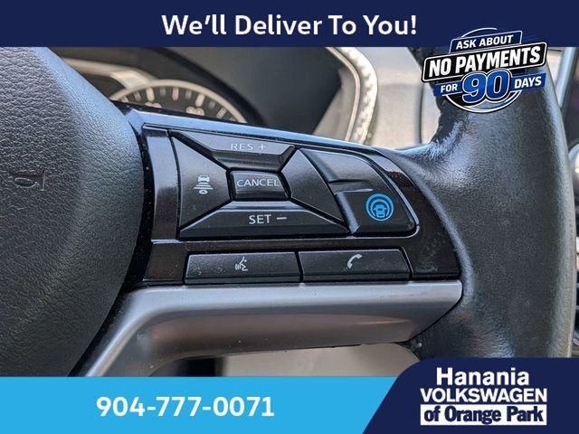 Used 2022 Black Nissan 2.5 SL image 31
