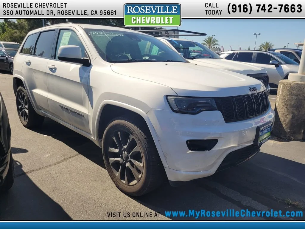 2020 Jeep Grand Cherokee Altitude 4WD's photo