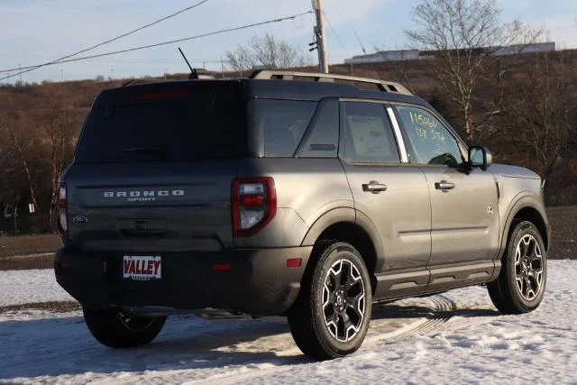 New 2025 Carbonized Gray Metallic Ford Outer Banks® image 58