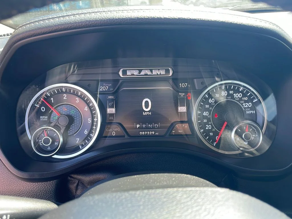 2020 RAM Ram 1500 Pickup Laramie - Photo 16