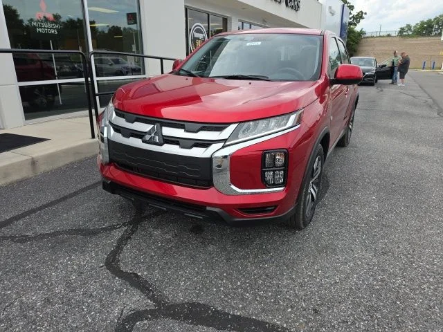 New 2027 Red Diamond Mitsubishi 2.0 ES image 2