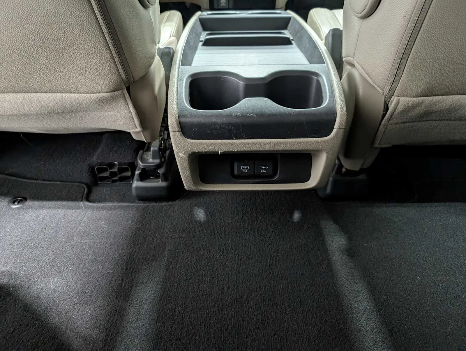 Used 2019 White Diamond Pearl Honda EX-L image 23