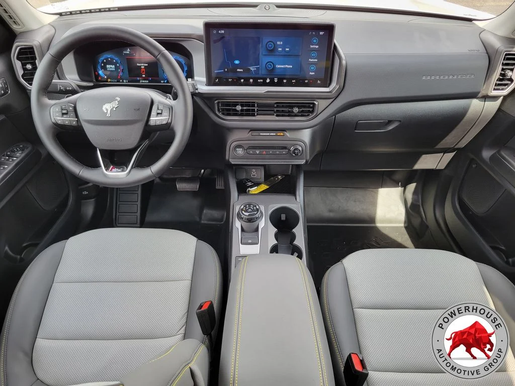 Used 2026 White Ford Badlands image 17