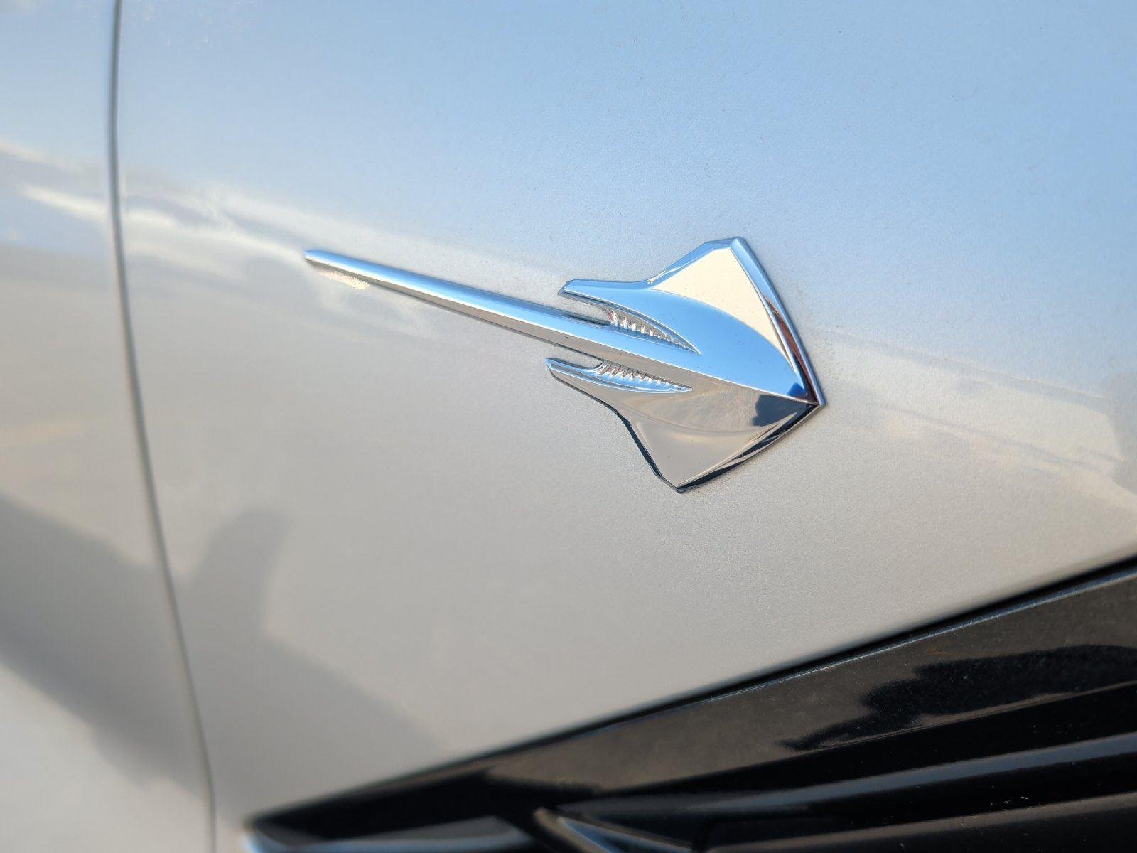Used 2019 Blade Silver Metallic Chevrolet 2LT image 38