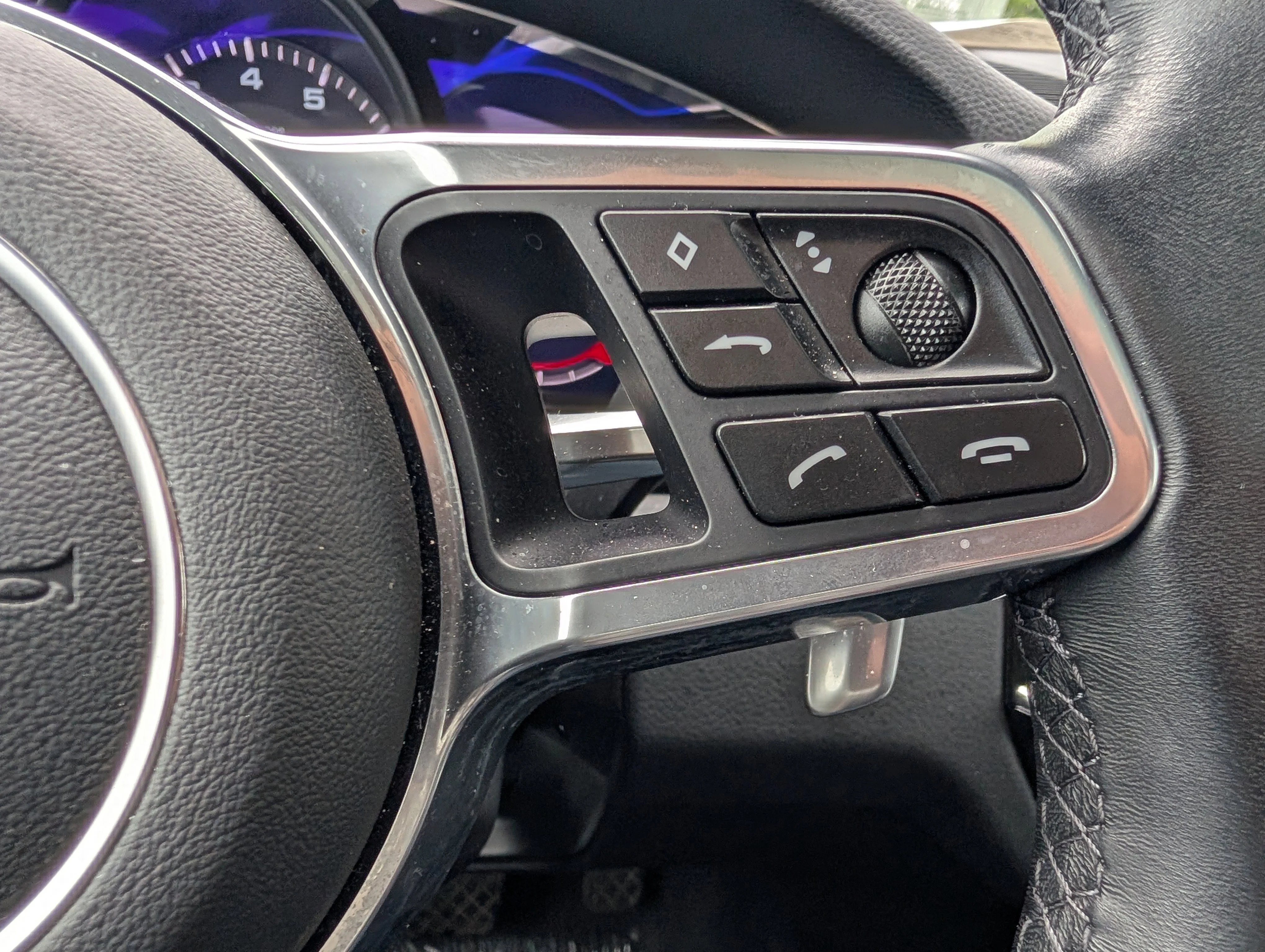 2022 Porsche Cayenne Platinum Edition - Photo 29