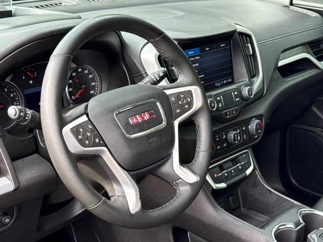 Used 2024 Silver GMC SLT image 18