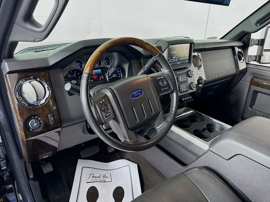 Used 2015 Tuxedo Black Metallic Ford Platinum image 15