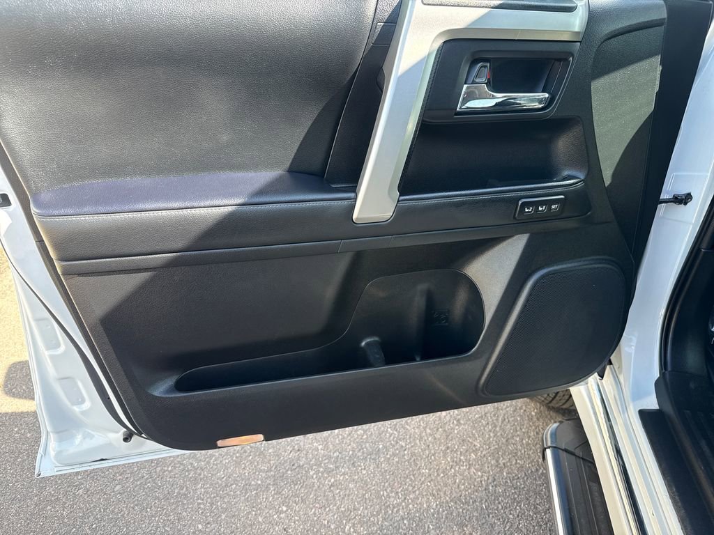 Used 2024  Toyota Limited image 10